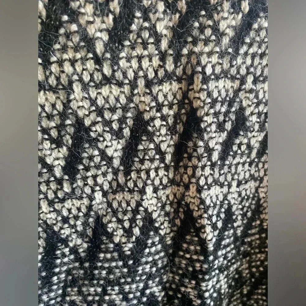 Cynthia Rowley acrylic/wool/alpaca knit cardigan sweater - Picture 6 of 10